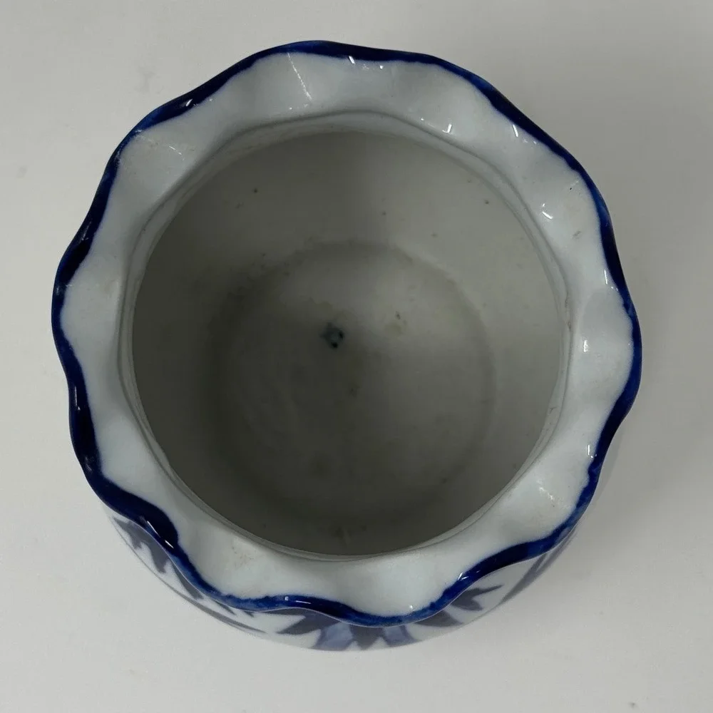 Vintage Blue & White Chinoiserie Bamboo Cachepot Planter Vase Scalloped Rim